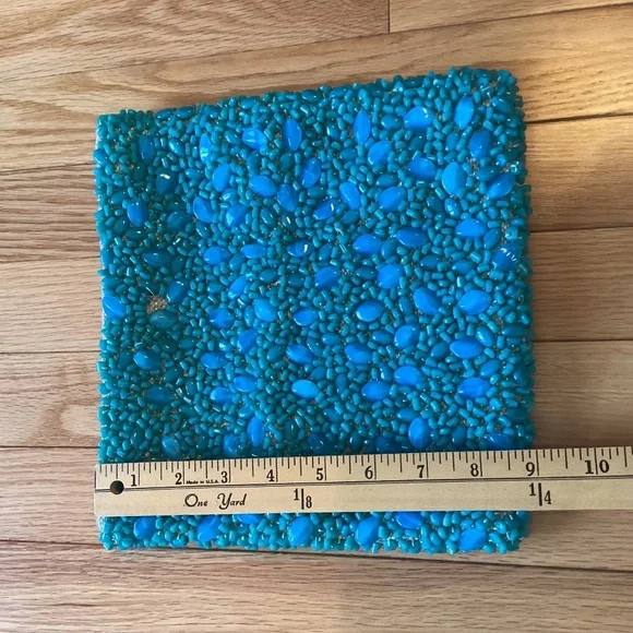 Banana Republic beaded fold over zippered clutch - Picture 7 of 9